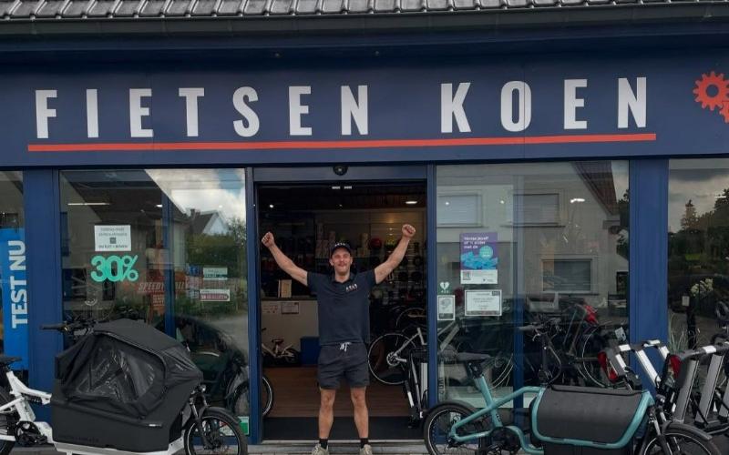 <p>Benieuwd welke merken we voeren? Bij Fietsen Koen kies je uit merken waar we achter staan. Geselecteerd op kwaliteit, prestaties en service. In de winkel hebben we alle modellen van deze merken op voorraad of kunnen we ze voor je bestellen.</p>
